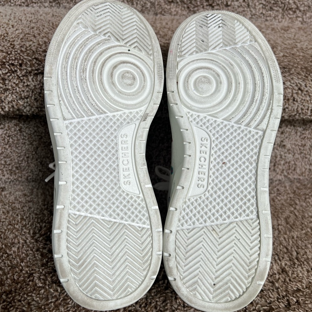 Skechers. X Vexx Multi-Moji White Sneakers - Picture 14 of 14